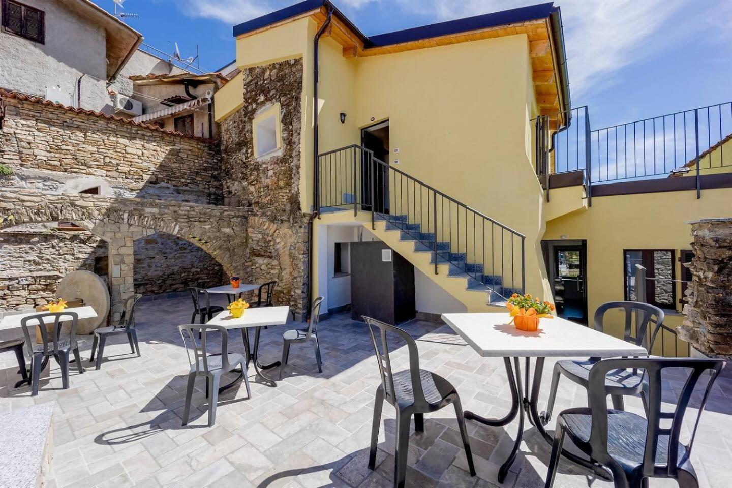 Appartamento Alba Dachi Farm Andora Экстерьер фото