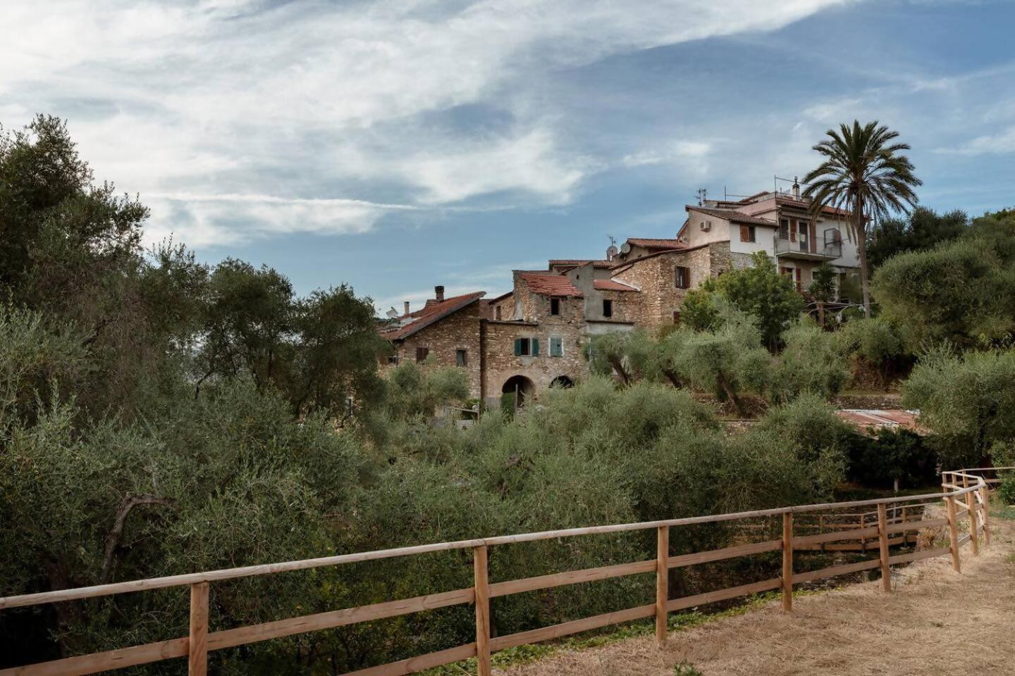 Appartamento Alba Dachi Farm Andora Экстерьер фото