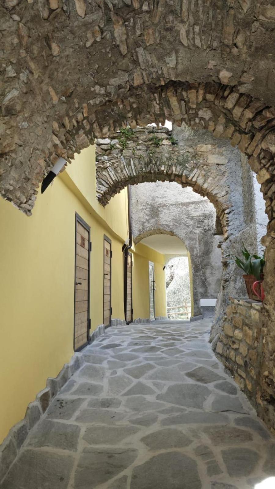 Appartamento Alba Dachi Farm Andora Экстерьер фото