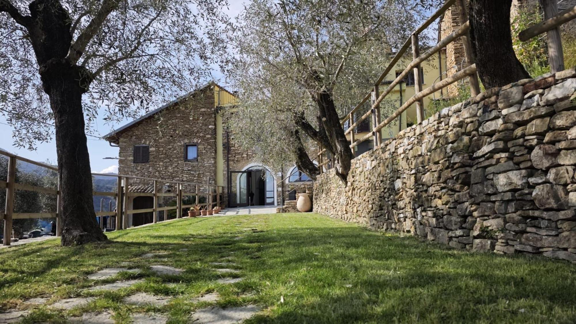 Appartamento Alba Dachi Farm Andora Экстерьер фото